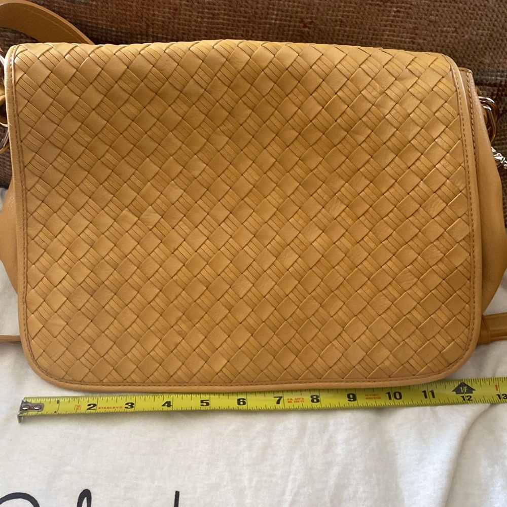 Cole Haan Gold/yellow crossbody bag - like new - Picture 7 of 11
